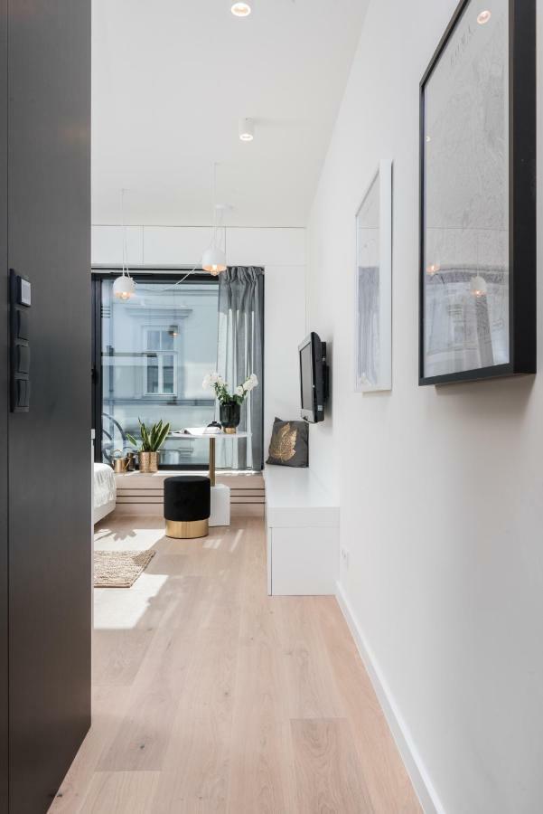White Room Pilsudskiego 1 คราคูฟ ภายนอก รูปภาพ